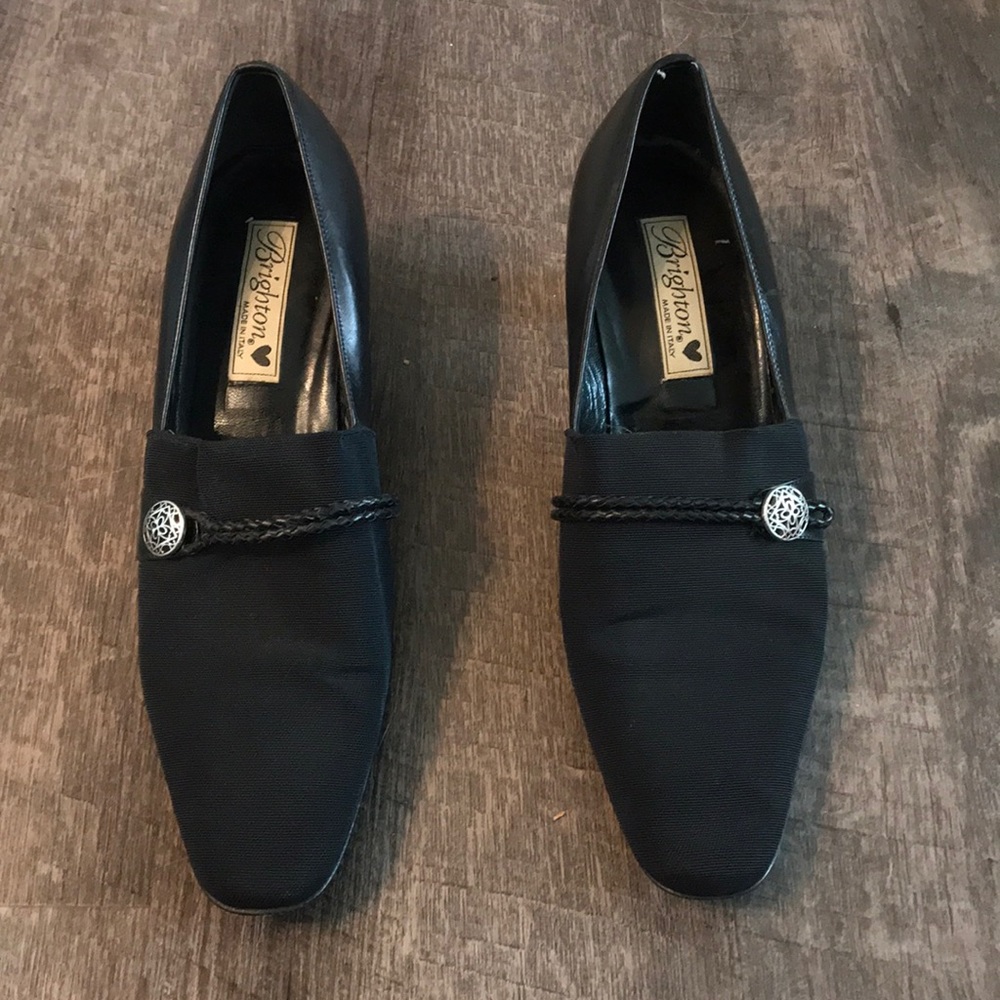 Brighton  slip on style heeled shoe💚